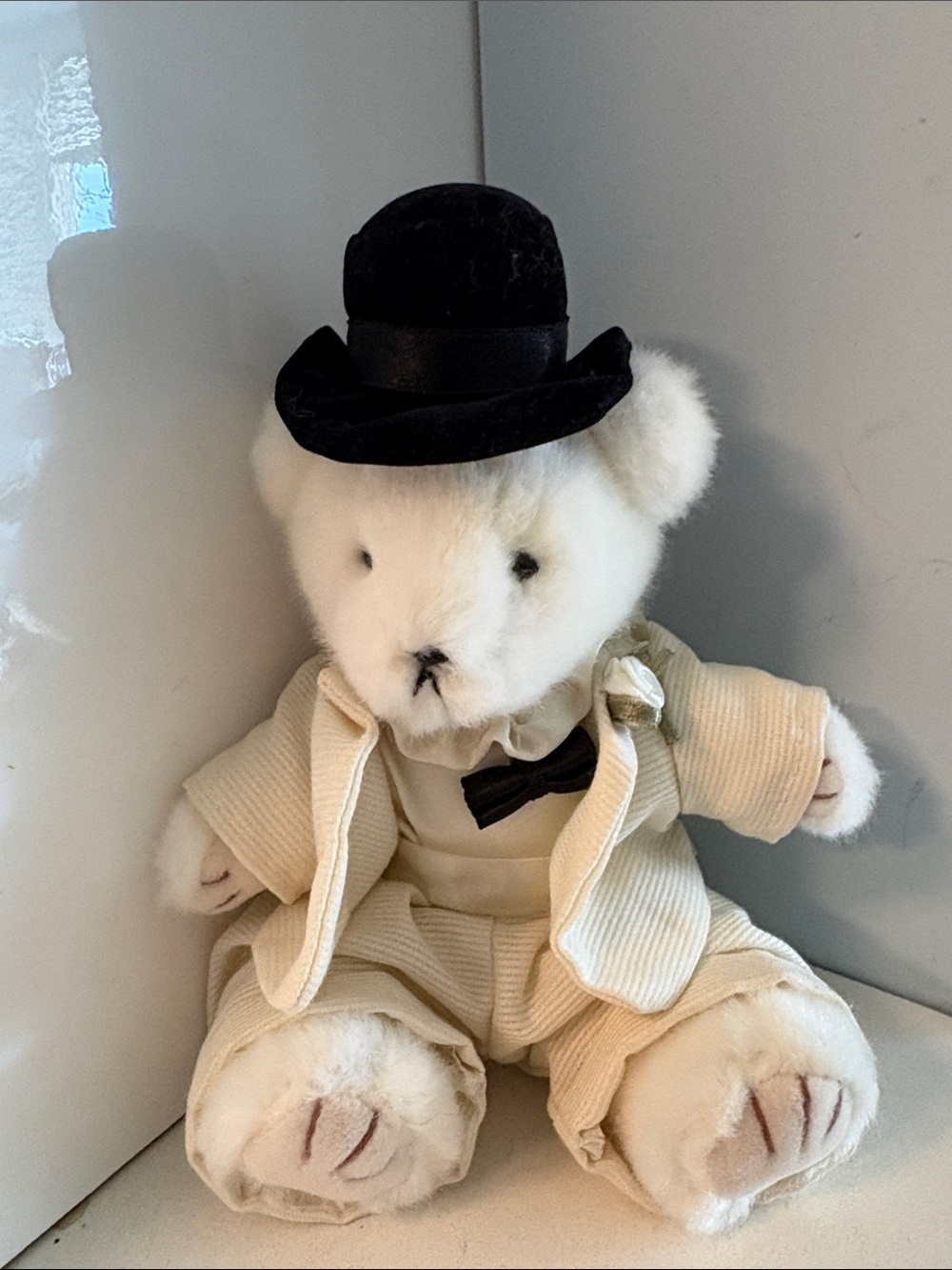 Vintage white Russ Berrie plush groom teddy bear wearing suit and top hat